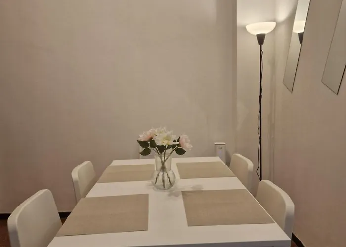 Homestay Tavakoli Private Genoa